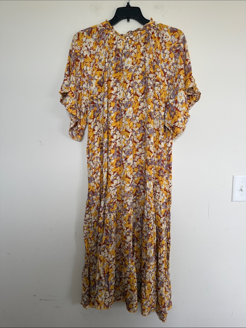 GiGiO Yellow Floral Tie-Neck Midi Dress - Picture 7 of 9